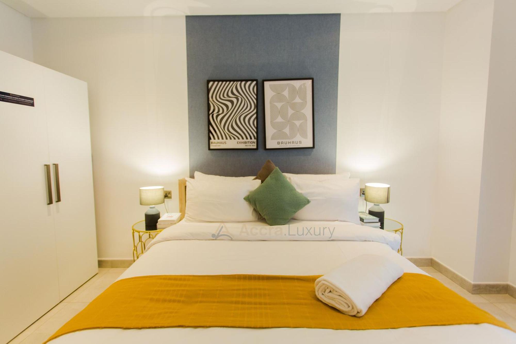 Accra Luxury Apartments @ The Signature Luaran gambar