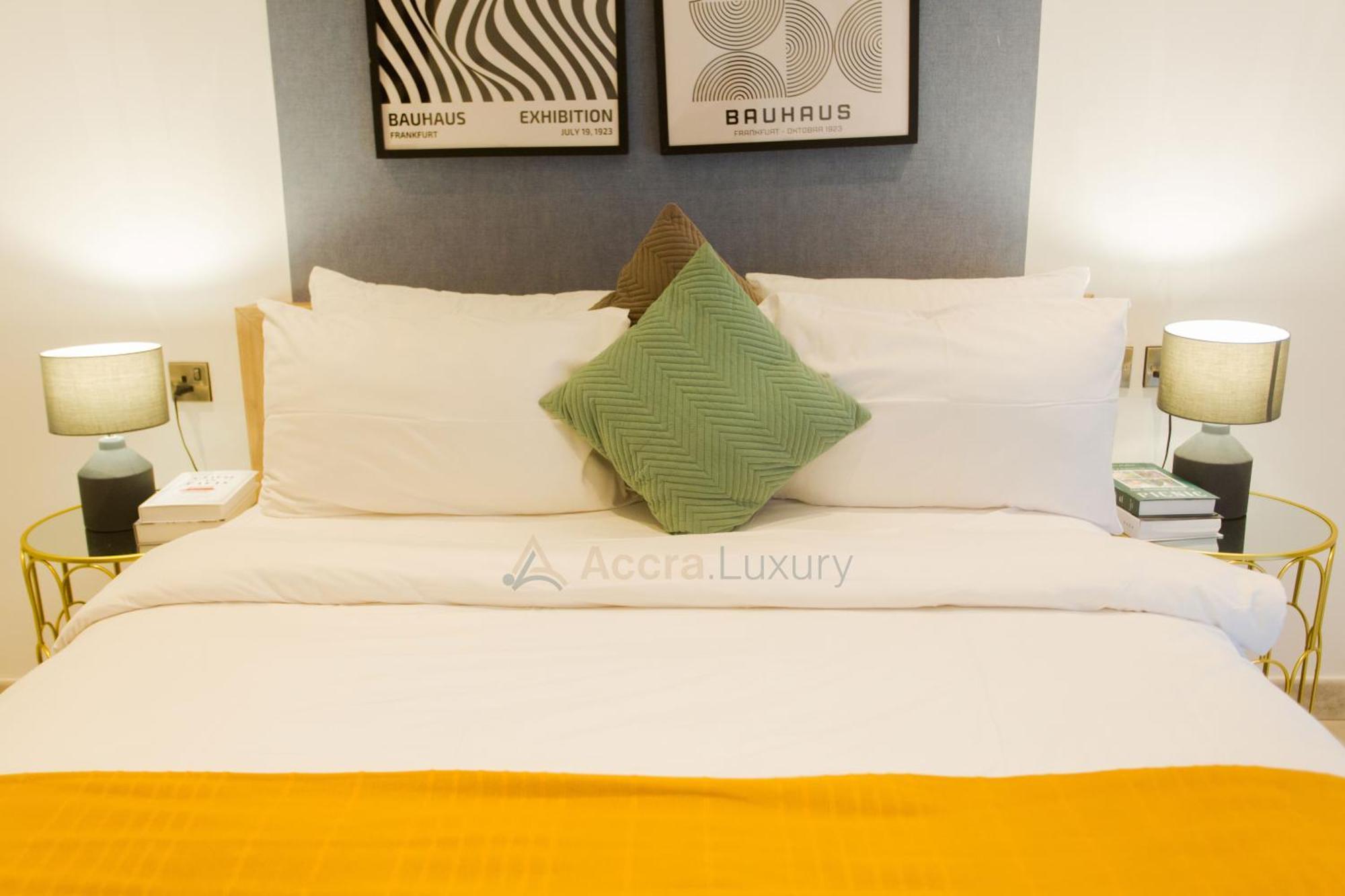 Accra Luxury Apartments @ The Signature Luaran gambar